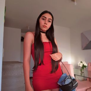 Model - Camila y Andy Latinos