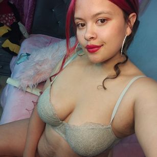 Model - Annie Miller anal