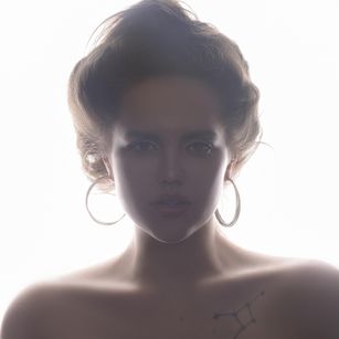 Model - Sophie heels