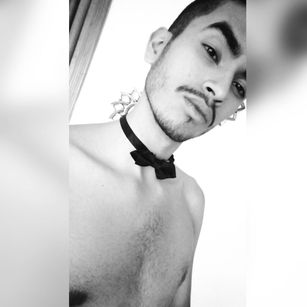 Model - marlon laurens oil