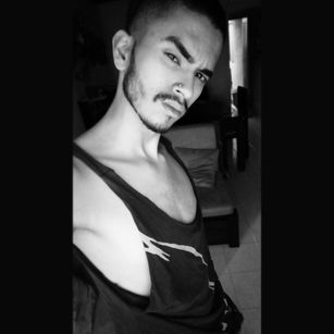 Model - marlon laurens Hot