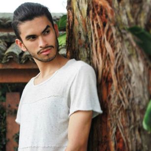 Model - marlon laurens latin