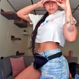 Model - Camila y Andy bigass