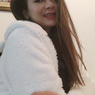 Model - Isabella alegre