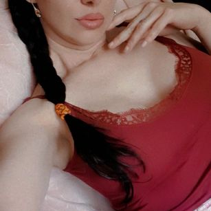 Model - GloriaMusse boobs