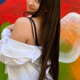 Model - IsaBellaPalmers Busty