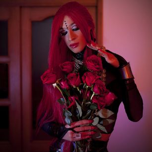 Model - esmeraldalips cock