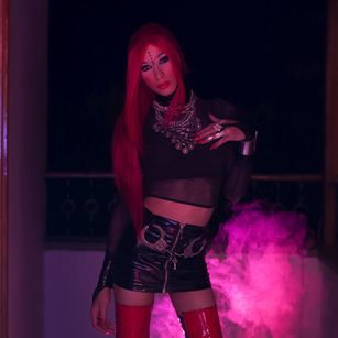 Model - esmeraldalips cock