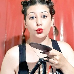 Model - Fantasya dirtytalk