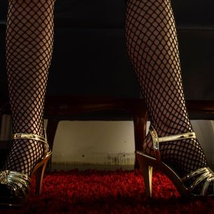 Model - KendalCutex dirty