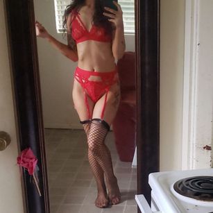 Model - RoseTyler69 sph