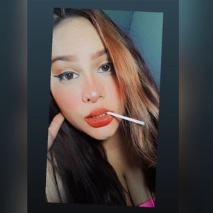 Model - VALERY SOFIA squirt