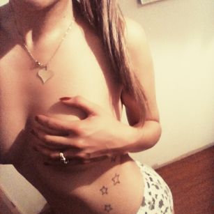 Model - LATINBOMBOM 1