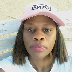 Model - ZIPORA BUBLEE