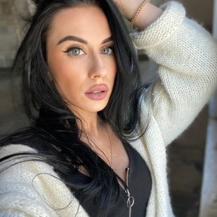 Model - Sweet girl good