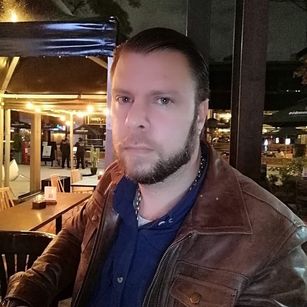 Model - MASTER BRUCE domination