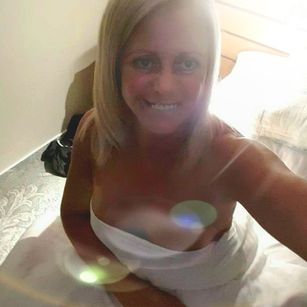 Model - Sisixx13 pussy