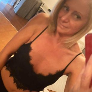 Model - Sisixx13 nice