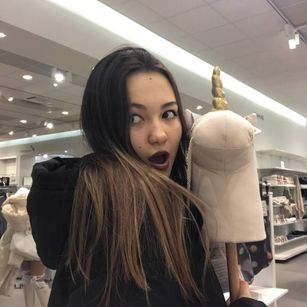 Model - Lilly and Lia teen