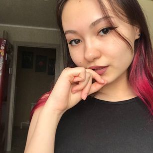 Model - Lilly and Lia tits