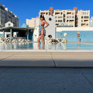 Model - Scarlett Warnert tits