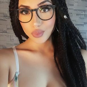 Model - Nya_belle bdsm