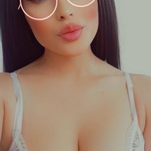 Model - Nya_belle squirt