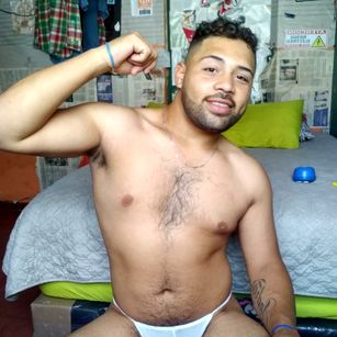 Model - An Dres cerdero