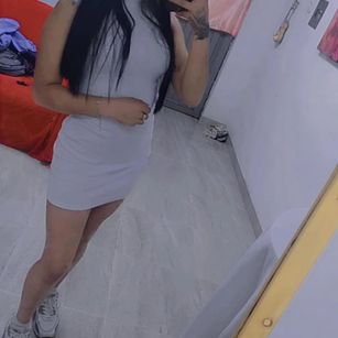 Model - Sofia assbig