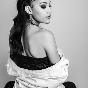 Model - Zoehade dance