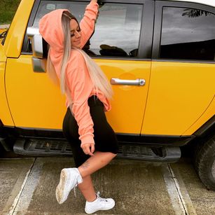 Model - Eva Morris latina