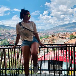 Model - Eva Morris smallpussy