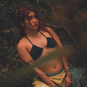 Model - AdyraParker ass