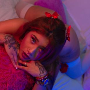 Model - AdyraParker sexy