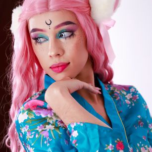 Model - Ella Florez ass