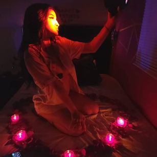 Model - Sharon Beret teen