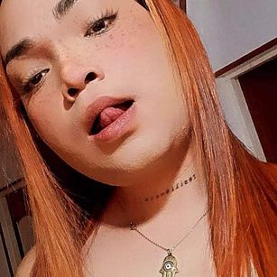 Model - Darlin528 pies