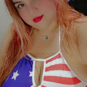 Model - Lucy Diamonds sex