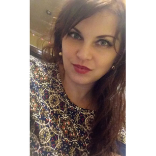 Model - Angelina sexy