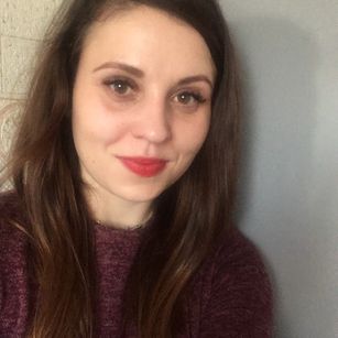 Model - AllisonFoxy shy