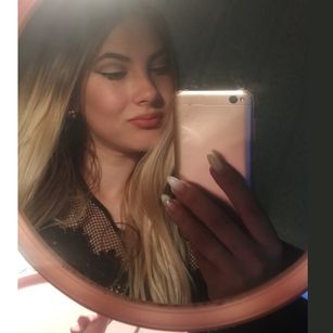 Model - BrightBeauty ass