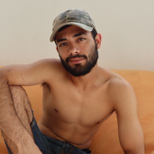 Model - andre_jones chorro