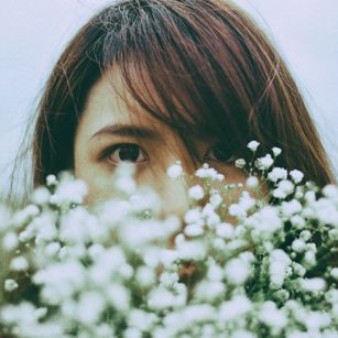 Model - AmileDee asian