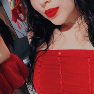 Model - Hot Latina female