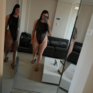 Model - Mara Castillo cute