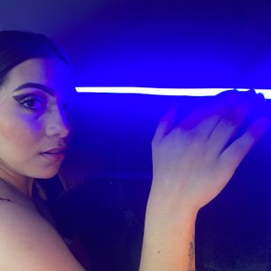 Model - PamelaDember teen