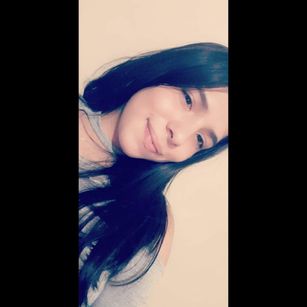 Model - Karla thompson braces