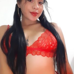 Model - Sinthya_hot c2c