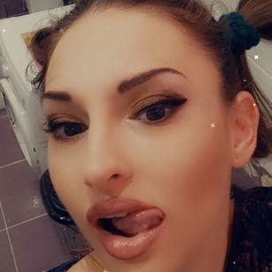 Model - Sweetheart_liza wet