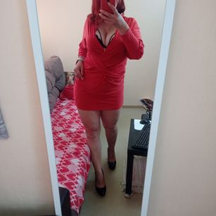 Model - Eva Elfie sexy